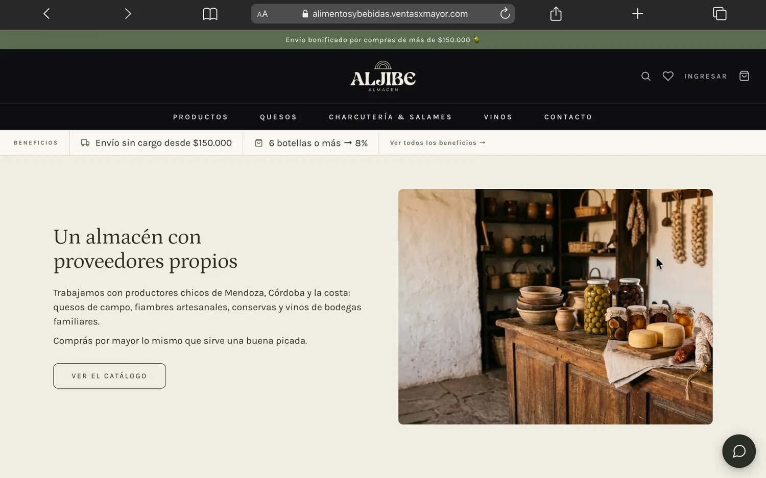 Tienda mayorista de alimentos y bebidas en una notebook